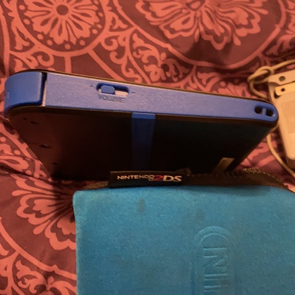 2DS NINTENDO for kids - Picture 7 of 11